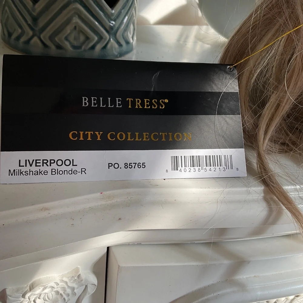 Belle Tress City Collection Liverpool milkshake Blonde-R - Picture 6 of 14